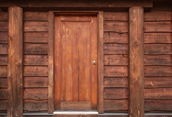 Cost of Log Cabin Siding Installation in Oceanside