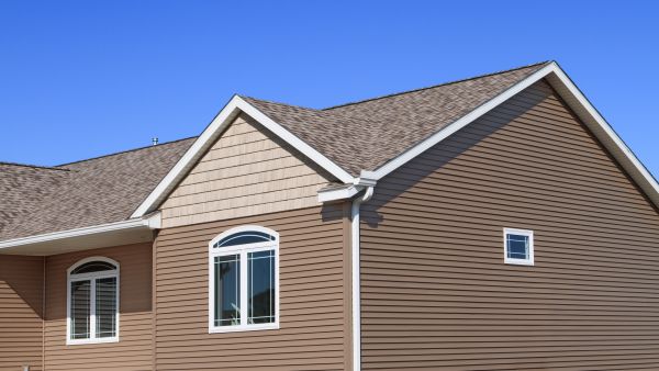 Cost of Residential Siding Service in Oceanside